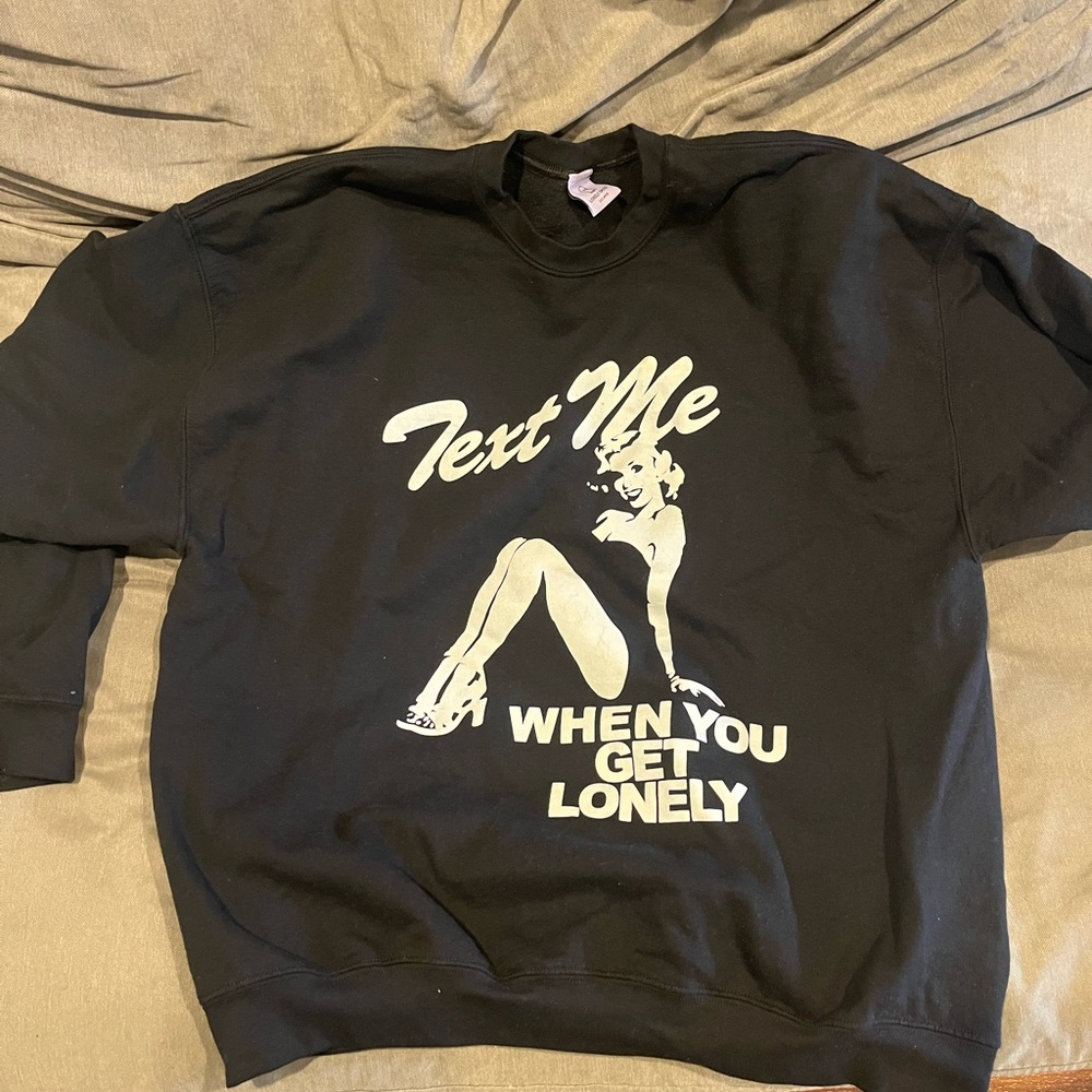 Lonely ghost crewneck